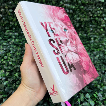 Bíblia Sagrada Feminina Leão Yeshua Rosa